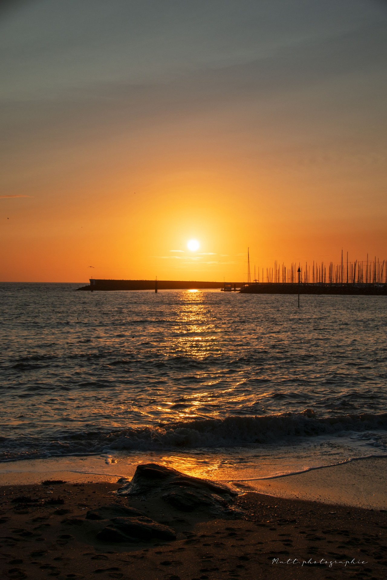 Le rocher de la plage